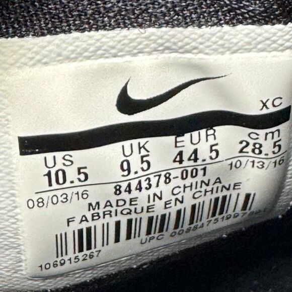 LeBron Soldier 10 SFG 'Black White' - Picture 9 of 10